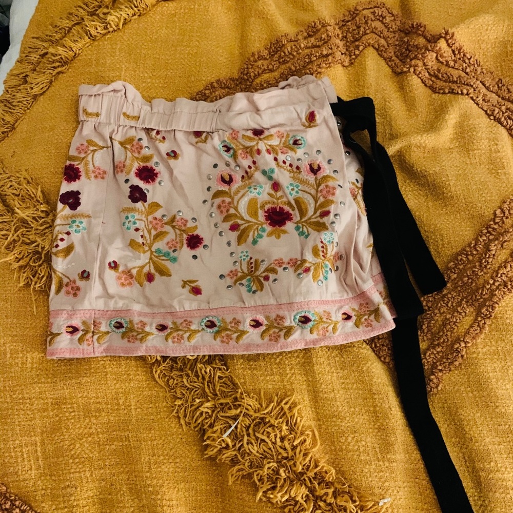 Cutest Zara skort